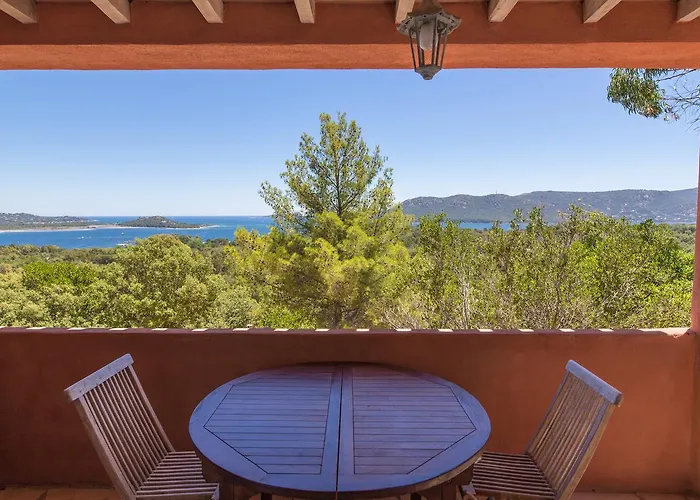 Aparthotel Royal Palm 3*